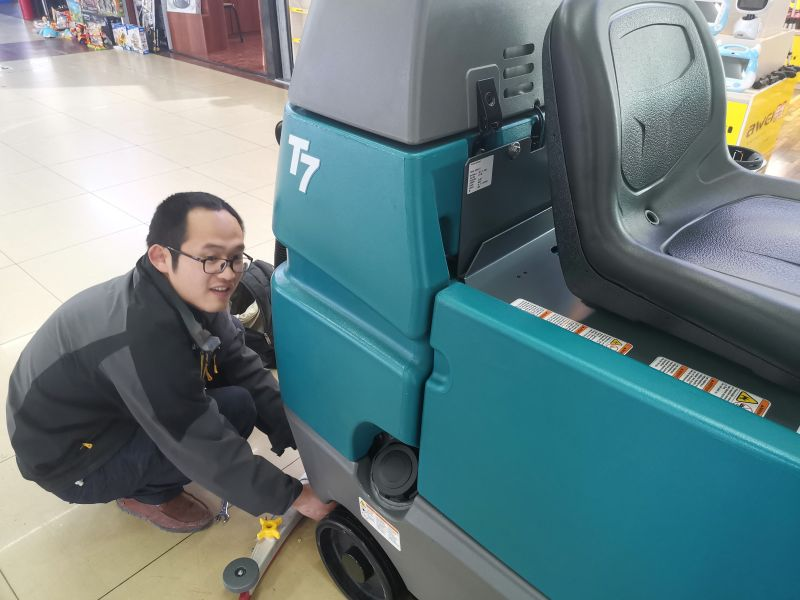 洗地機(jī)售后服務(wù)好,，才值得購買