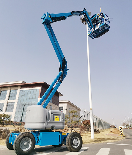 曲臂型高空作業(yè)平臺(tái) Z-45/25J DC